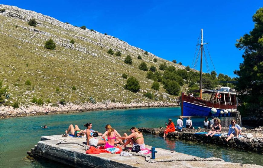 Zadar: Telascica und Kornaten Ganztägige Bootstour mit Mittagessen