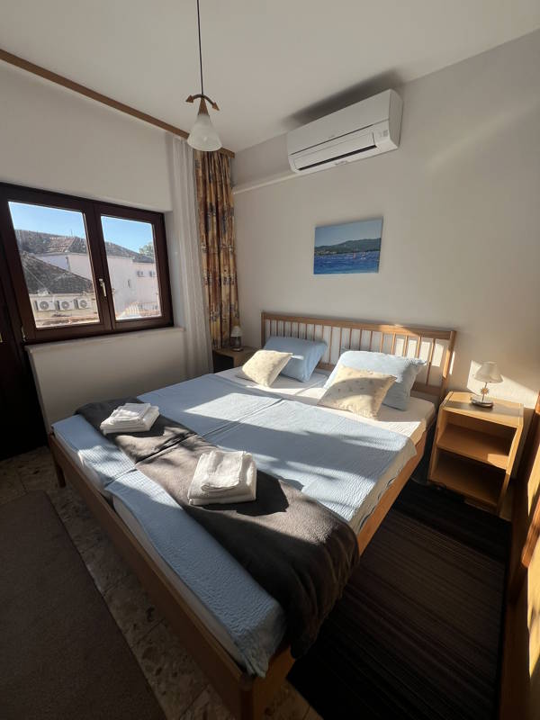 Orebić Rooms by the Beach