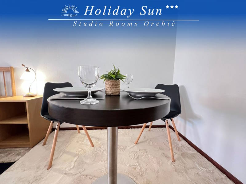 Holiday Sun Bistro Style