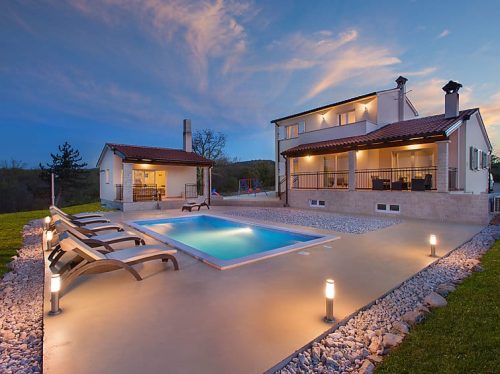 Kroatien Ferienhaus mit Pool Villa Bura